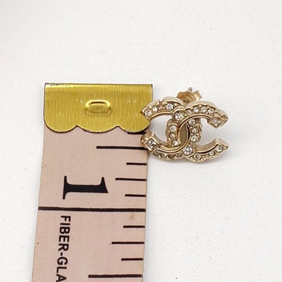 Authentic Chanel CC Rhinestones 1 earing only - Picture 8 of 10